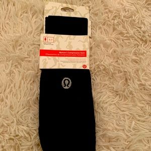 Lululemon women’s compression socks